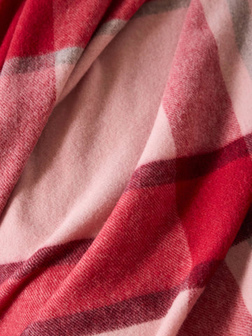 Lucca Throw - Last Chance
