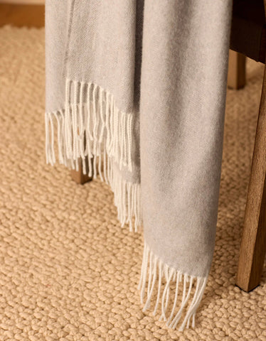 Bamboo Herringbone Tassel Throw