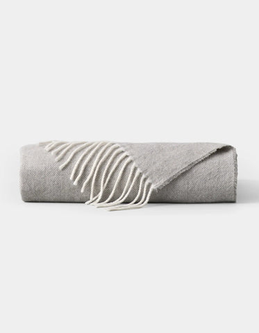 Bamboo Herringbone Tassel Throw