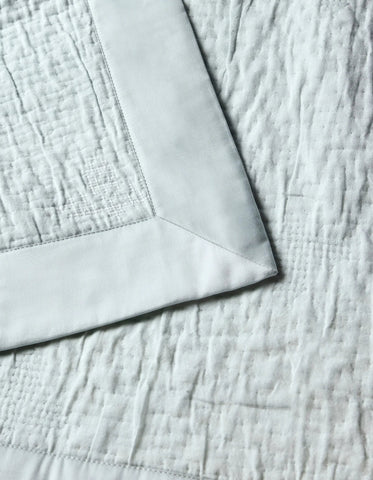 Little Bee Matelasse Baby Blanket