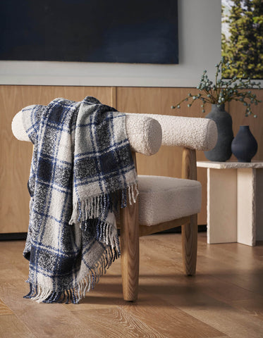 Alpaca Boucle Throw