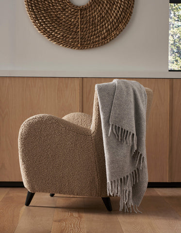 Lucia Throw