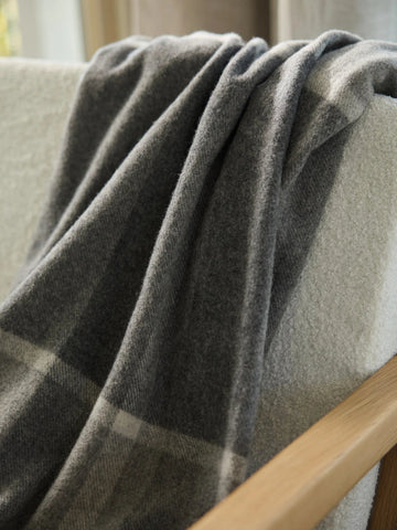 Lucca Throw - Last Chance