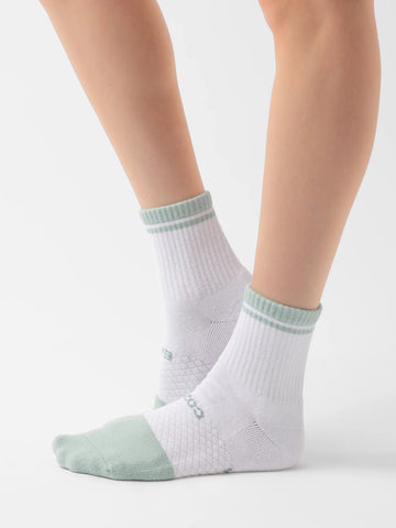 Women's Essential Quarter Sock - Last Chance