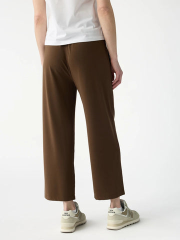 Women's Studio Cropped Wide Leg Pant
