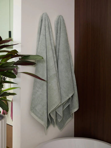 Ribbed Terry Bath Towels