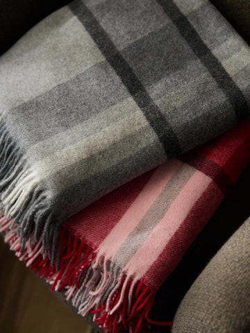 Lucca Throw - Last Chance