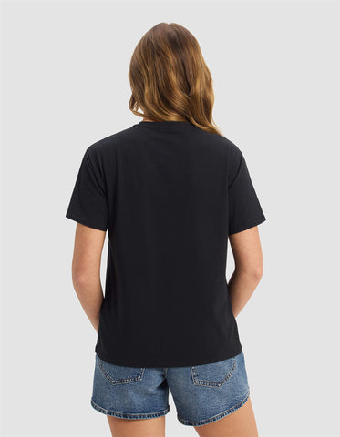 Women's Go-To Tee