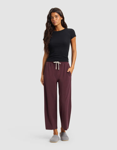 Women's Studio Cropped Wide Leg Pant