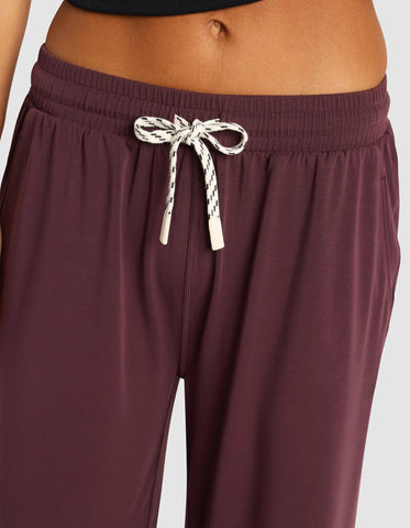 Women's Studio Cropped Wide Leg Pant