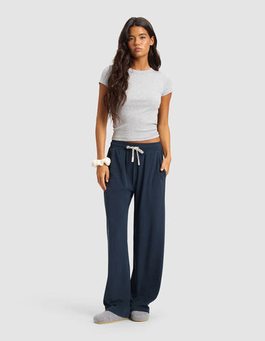 Women's Studio Wide Leg Pant