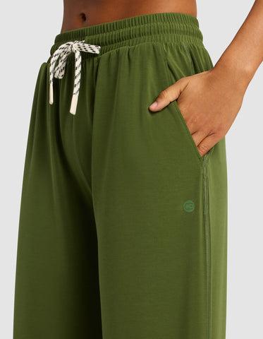 Women's Studio Wide Leg Pant